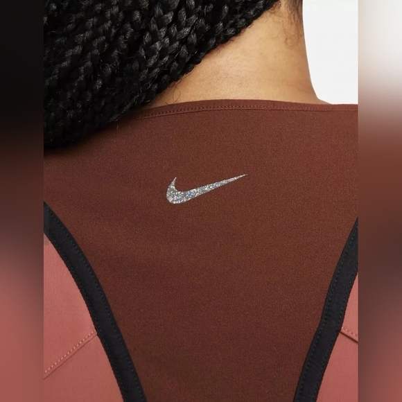 🤎NIKE YOGA DRI-FIT LUXE CROPPED TANK SIZE 3X - Picture 4 of 6